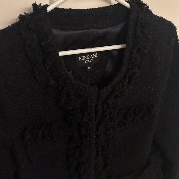 Chanel-Style Serrani Italy Navy Blue Ruffled Boucle Jacket, size 10 - Picture 4 of 12